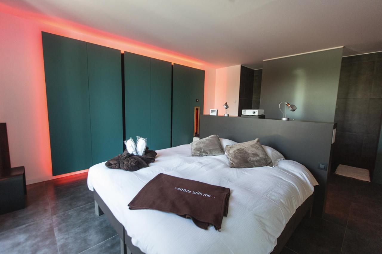 مبيت وإفطار Grobbendonk Loft Aan Het Water المظهر الخارجي الصورة